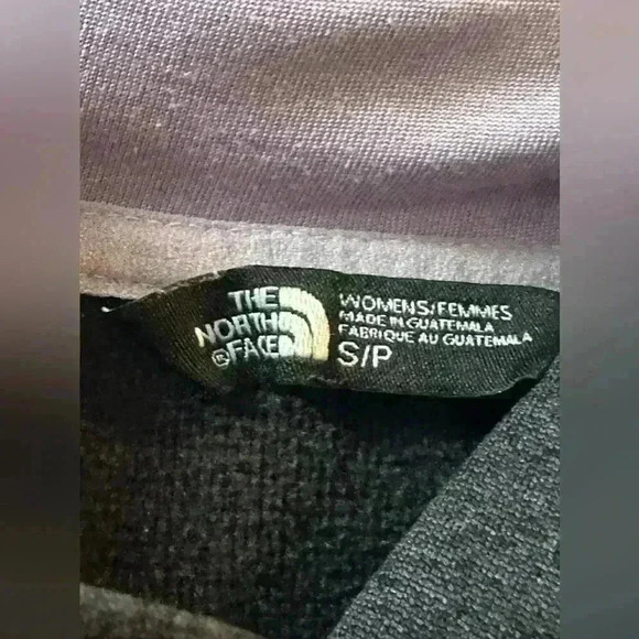 North Face Women's Small Petite Gray/Purple Half Dome Pullover Hoodie - Picture 5 of 8